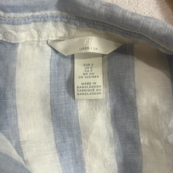 H&M Blue and White Striped Button-Up Shirt Size Small - Picture 6 of 6